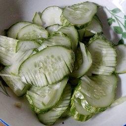 开胃小菜毛瓜怎么吃,轻松打造家常美味小菜